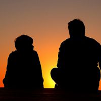 Padre cercasi per affrontare il mondo