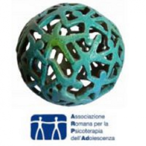 Gruppalità Primaria.La famiglia e la coppia alla prova dell'Adolescenza