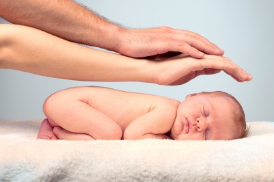 Tocco, contatto e baby massage - Incontri per genitori e bambini (0 a 9 mesi)
