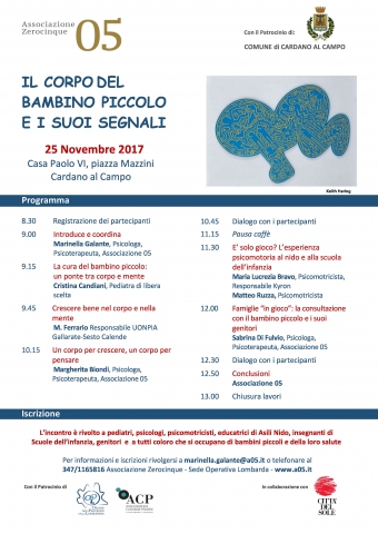 Il corpo del bambino piccolo e i suoi segnali